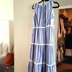Julia Jordan maxi dress
